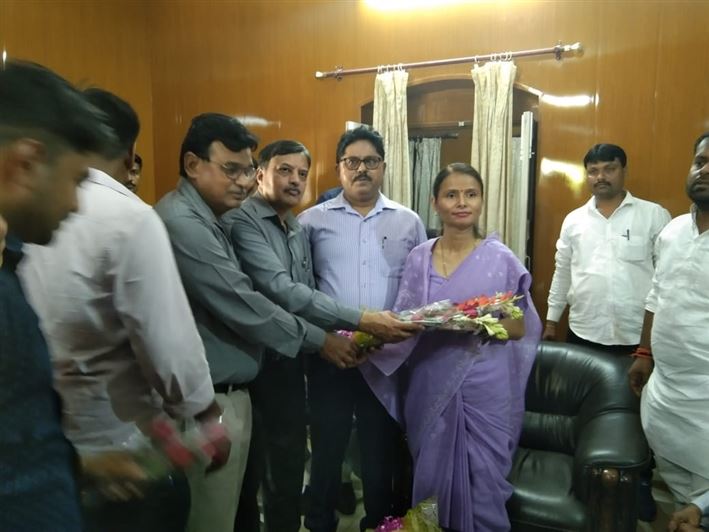 Inauguration of Electric Buses from Lucknow to Sandila/लखनऊ से संडीला के लिए इलेक्ट्रिक बसों का उद्घाटन