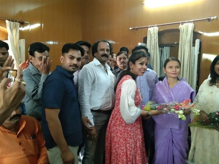 Inauguration of Electric Buses from Lucknow to Sandila/लखनऊ से संडीला के लिए इलेक्ट्रिक बसों का उद्घाटन