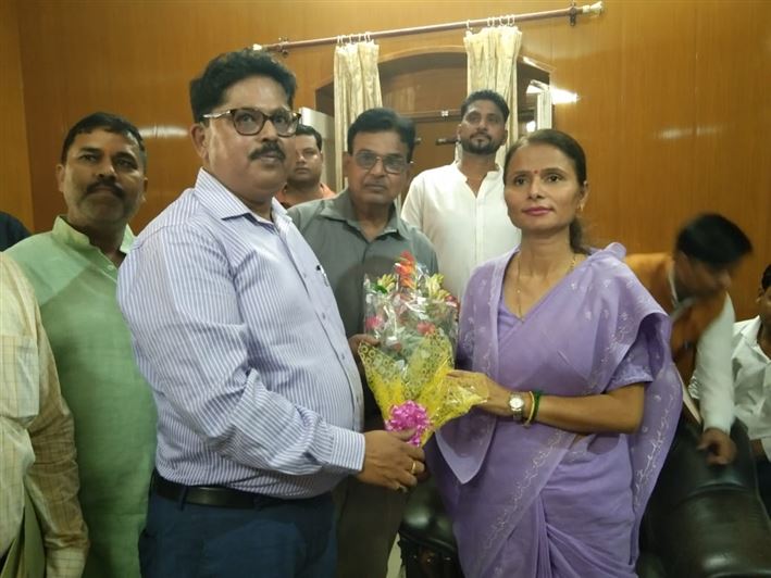 Inauguration of Electric Buses from Lucknow to Sandila/लखनऊ से संडीला के लिए इलेक्ट्रिक बसों का उद्घाटन